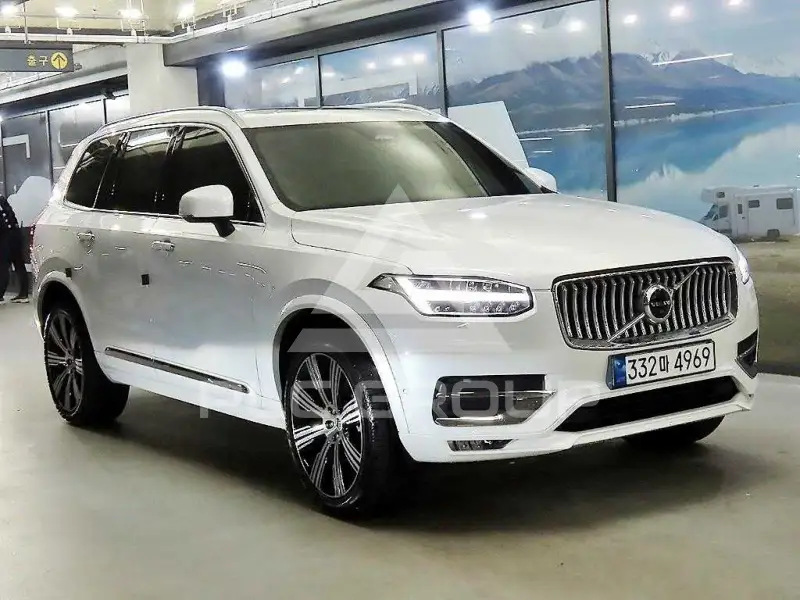 2023 Volvo XC90