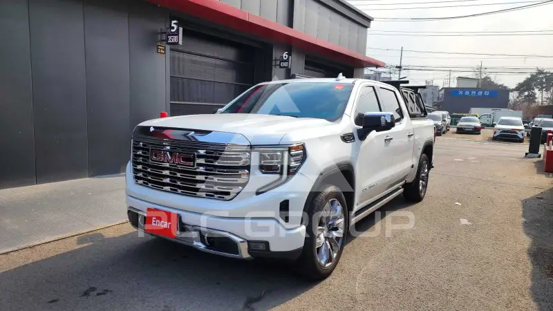 2023 GMC SIERRA