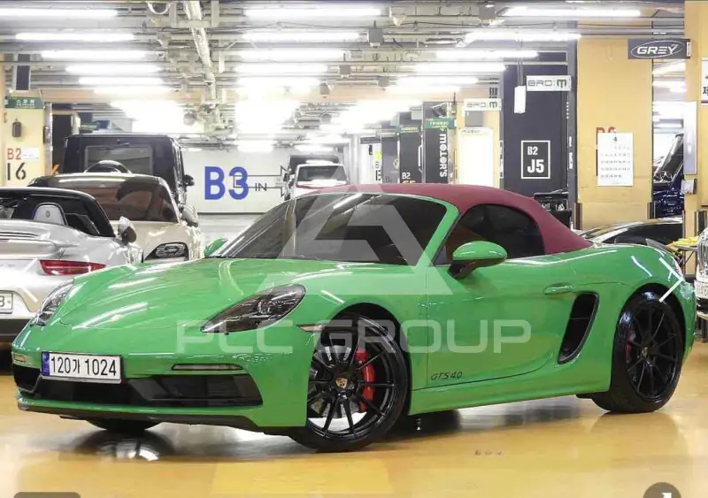 2023 Porsche 718