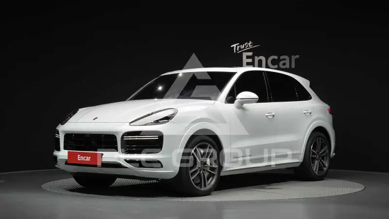 2023 Porsche Cayenne