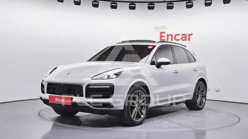 2023 Porsche Cayenne
