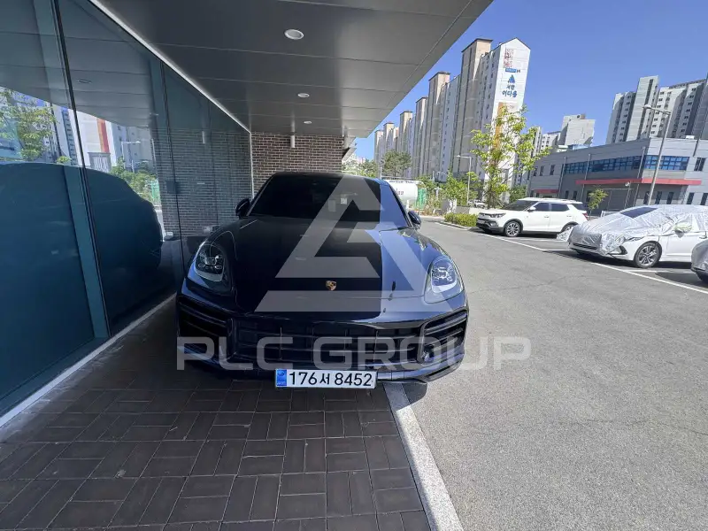 2023 Porsche Cayenne
