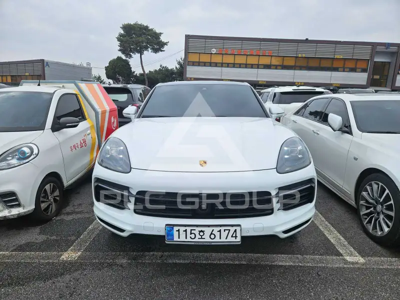 2023 Porsche Cayenne