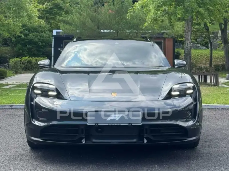 2023 Porsche Taycan