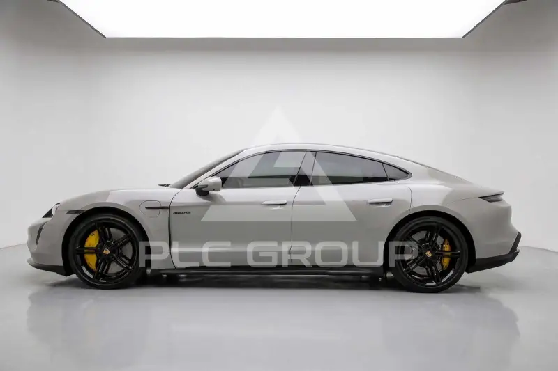 2023 Porsche Taycan
