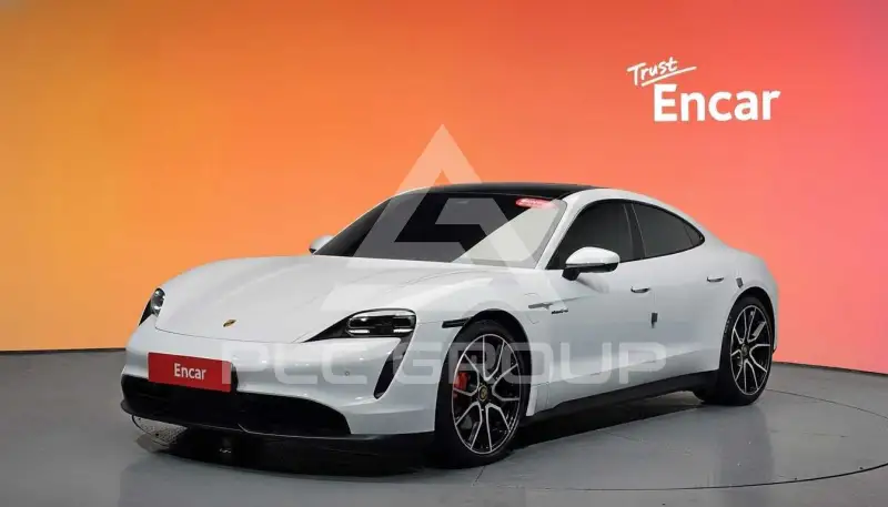 2023 Porsche Taycan