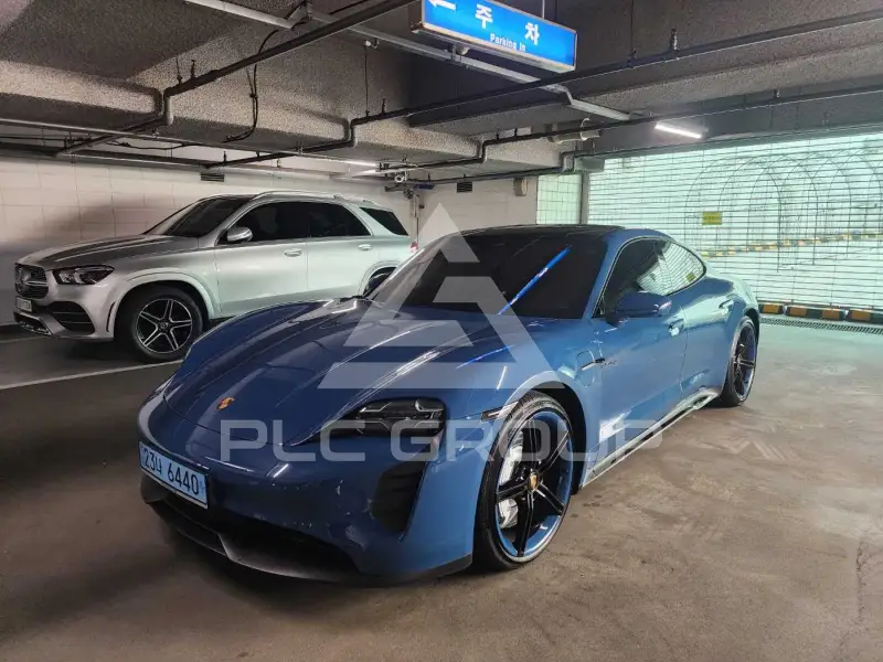 2023 Porsche Taycan