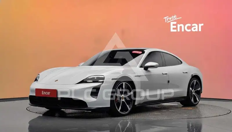 2023 Porsche Taycan