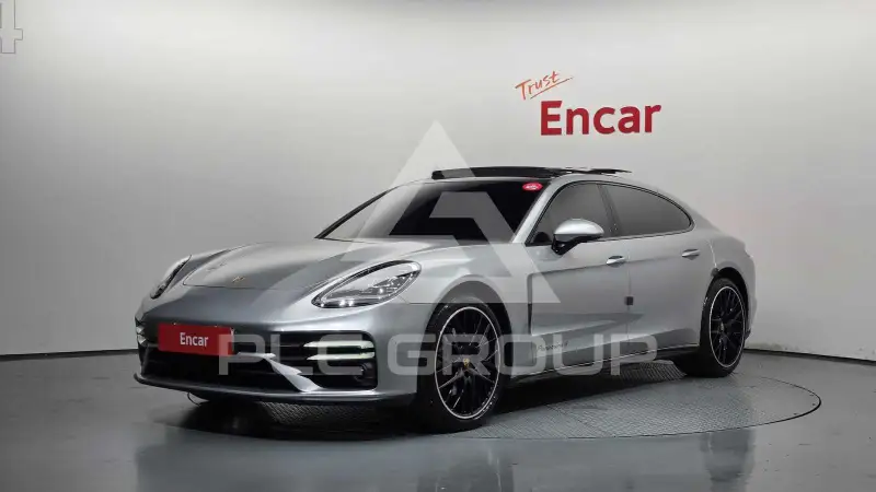 2023 Porsche Panamera