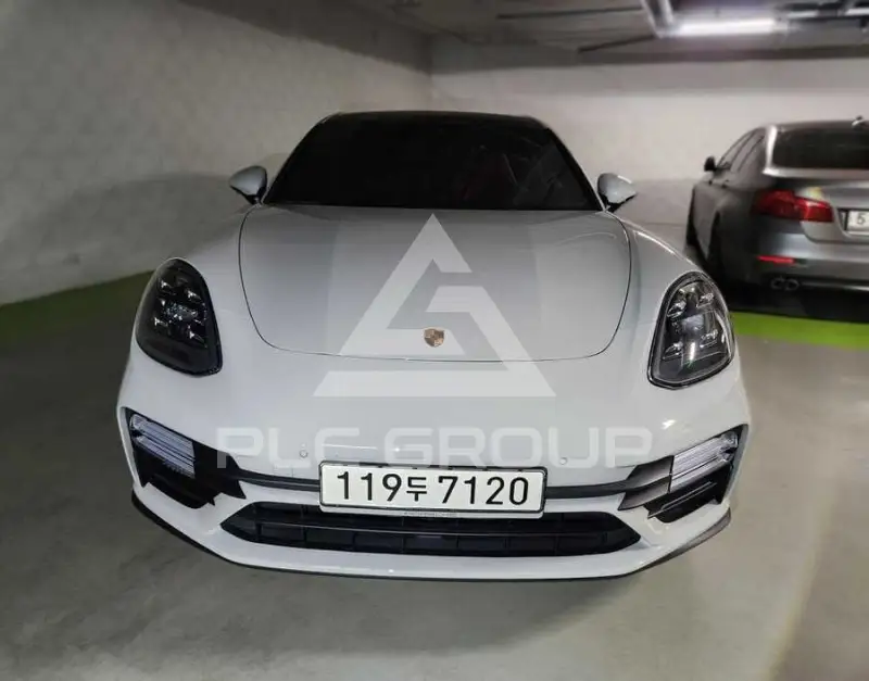 2023 Porsche Panamera