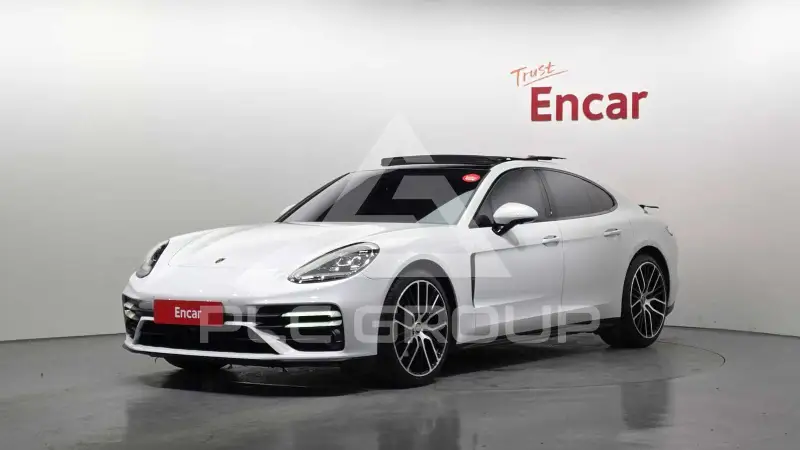 2023 Porsche Panamera