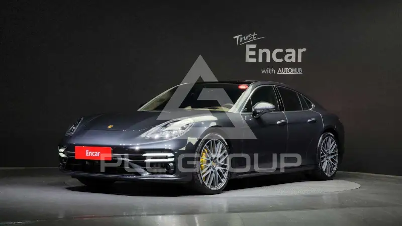 2023 Porsche Panamera