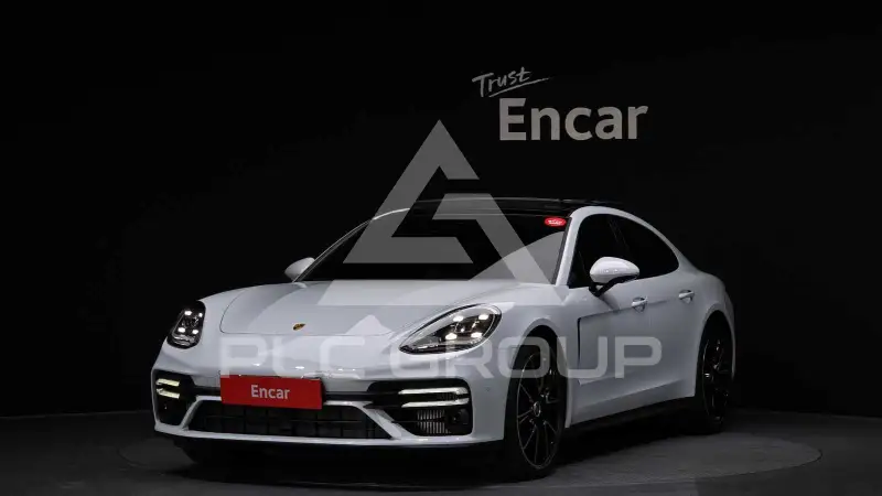 2023 Porsche Panamera