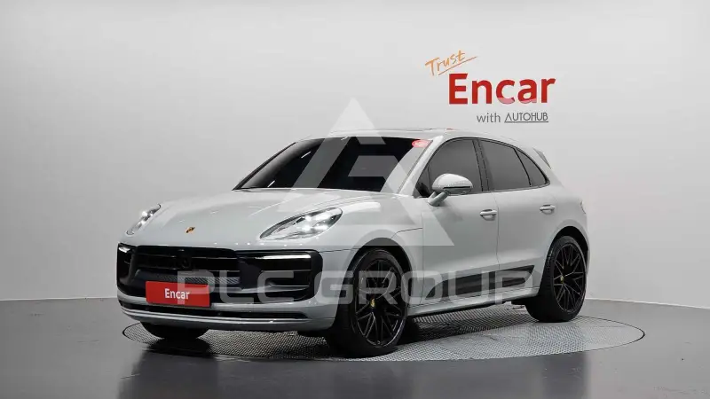 2023 Porsche Macan