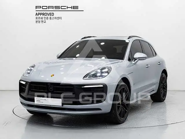2023 Porsche Macan