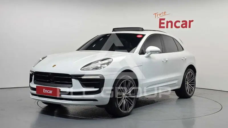 2023 Porsche Macan