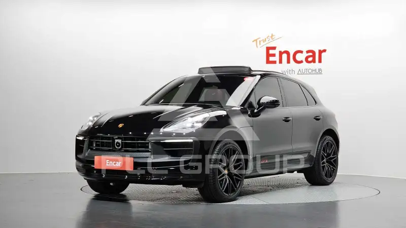 2023 Porsche Macan