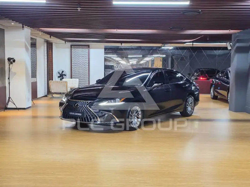 2023 Lexus ES