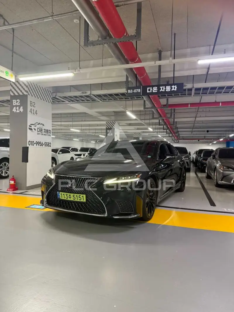 2023 Lexus LS