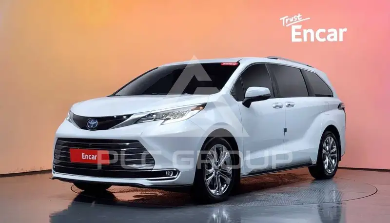 2023 Toyota Sienna