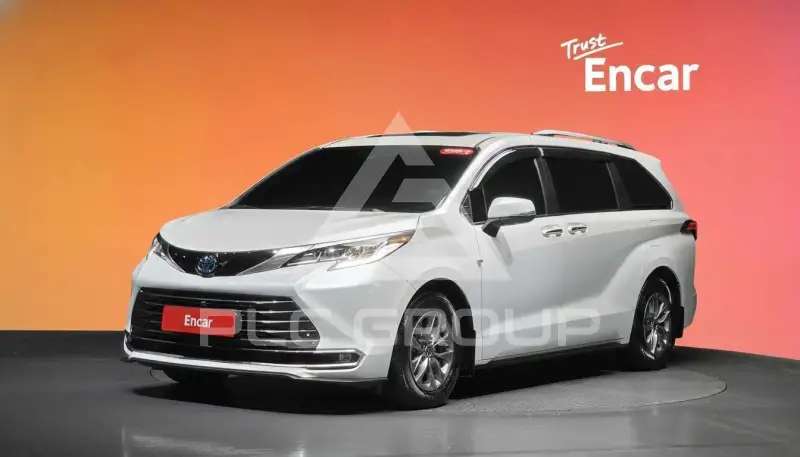 2023 Toyota SIENNA