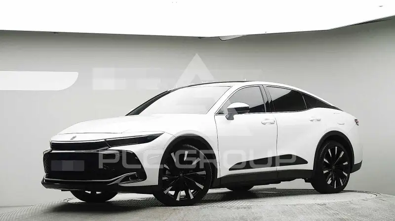 2023 Toyota Crown