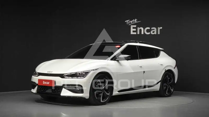 2023 KIA EV