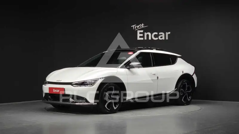 2023 KIA EV