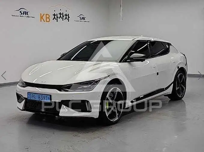 2023 KIA EV
