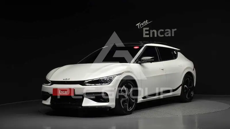 2023 KIA EV