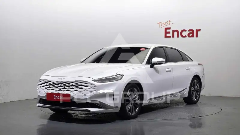 2023 KIA K8