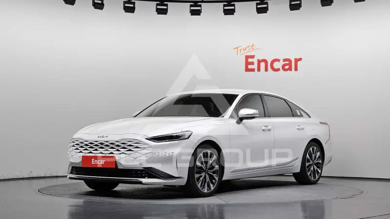 2023 KIA K8