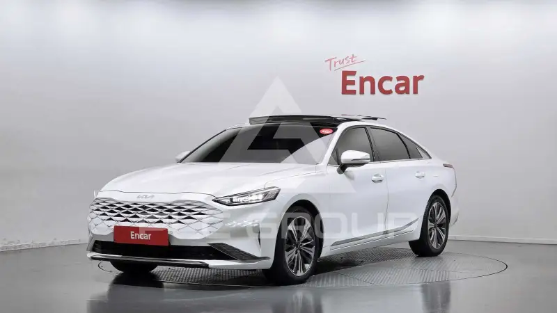 2023 KIA K8