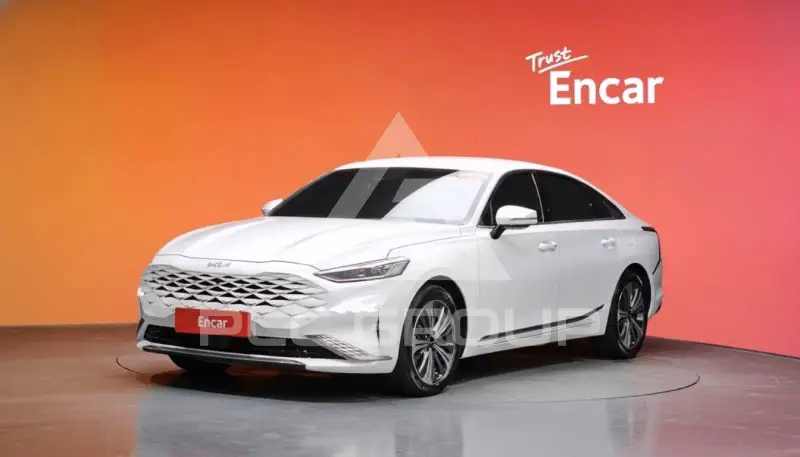 2023 KIA K8