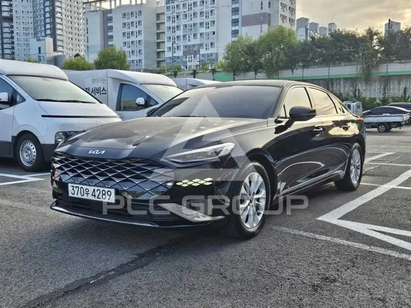2023 KIA K8