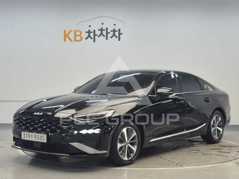 2023 KIA K8