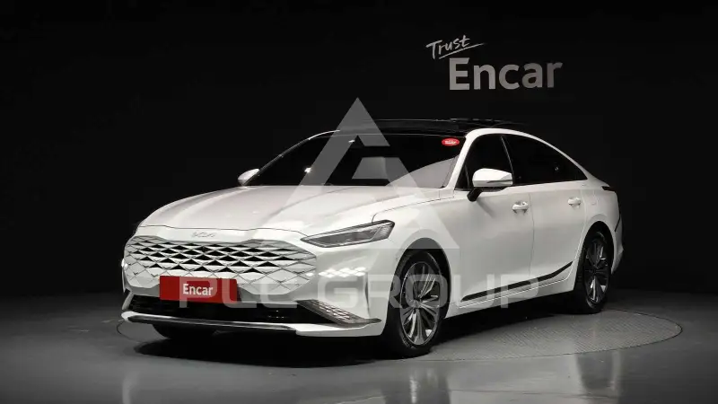 2023 KIA K8