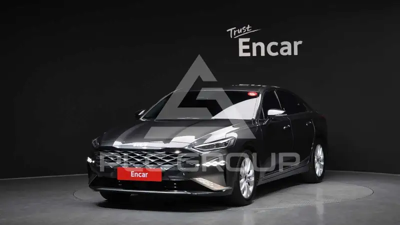 2023 KIA K8