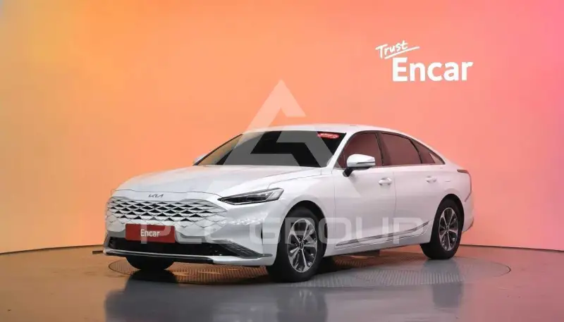 2023 KIA K8
