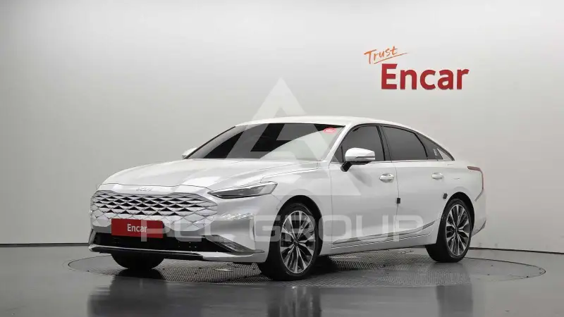 2023 KIA K8