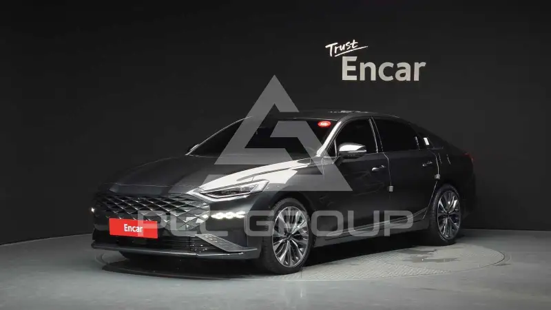 2023 KIA K8