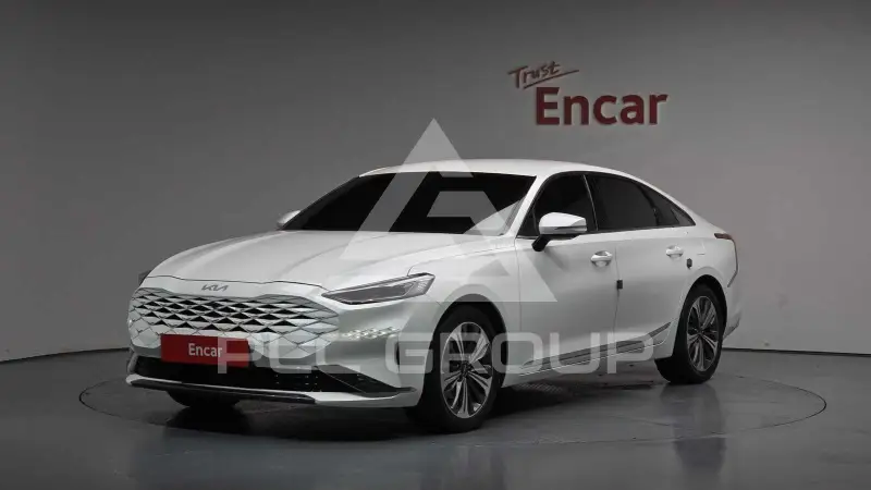 2023 KIA K8