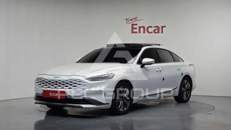 2023 KIA K8