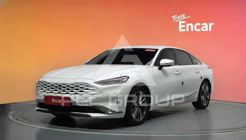 2023 KIA K8