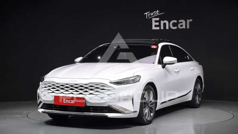 2023 KIA K8