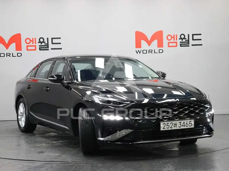 2023 KIA K8