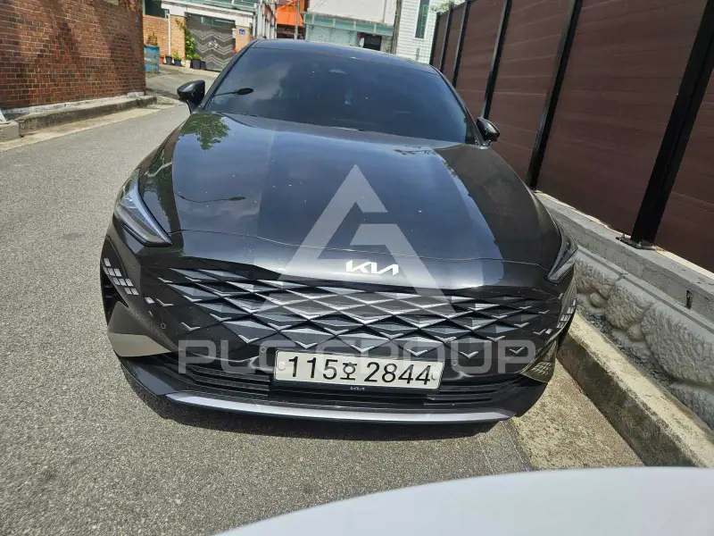 2023 KIA K8