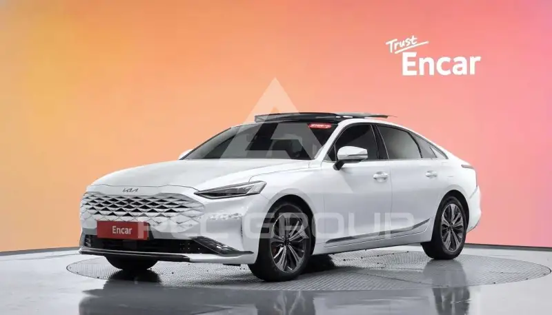 2023 KIA K8