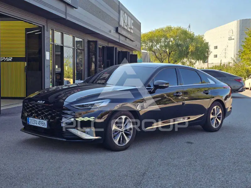 2023 KIA K8