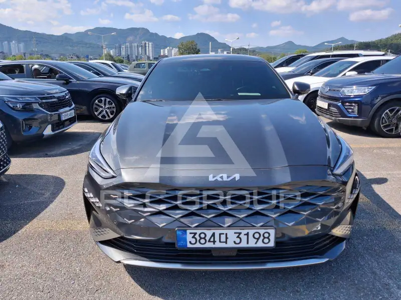 2023 KIA K8